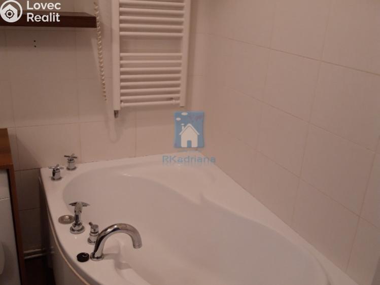 Pronájem bytu 2+KK Praha, Prouzova č. 8