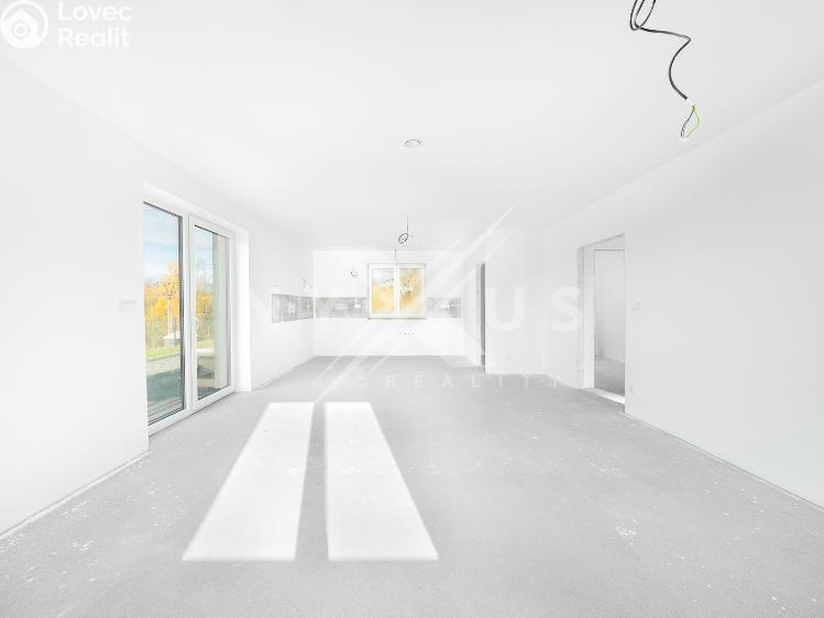 Prodej rodinného domu Pravonín, 166 č. 9