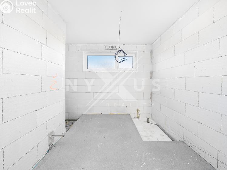 Prodej rodinného domu Pravonín, 166 č. 20