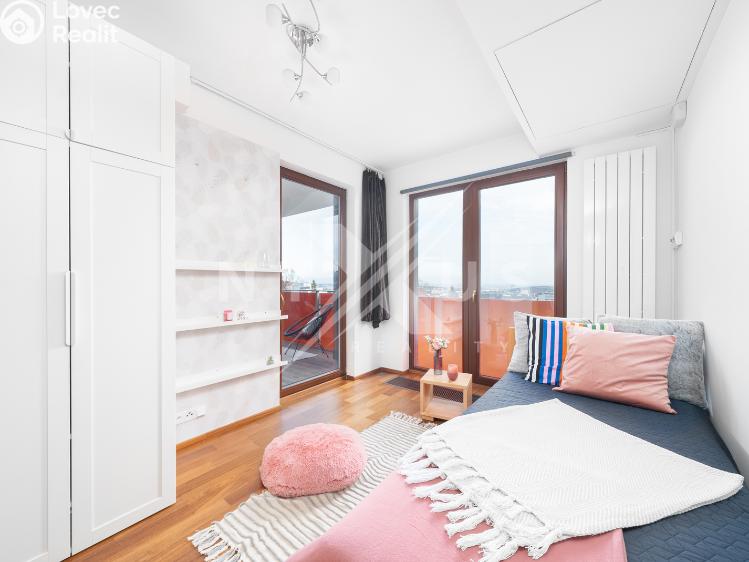 Prodej bytu 3+KK Praha, Na pomezí 910/2 č. 13