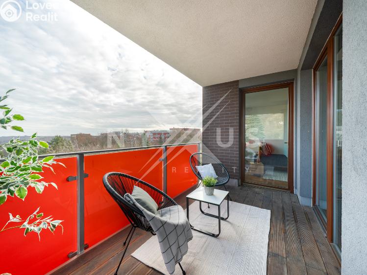 Sale apartment 3+KK Praha, Na pomezí 910/2 č. 14