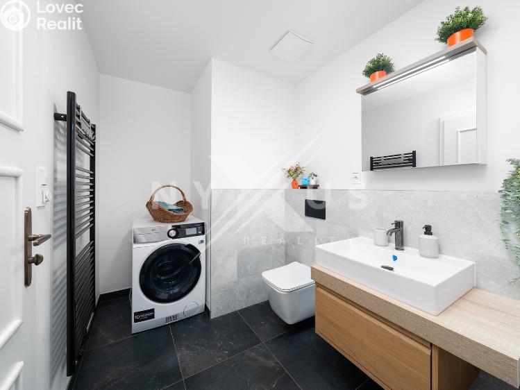 Prodej bytu 2+KK Praha, Chlumova 307/3 č. 10