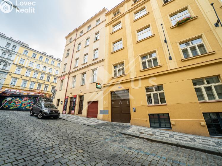 Продажа квартиры 2+KK Praha, Chlumova 307/3 č. 14