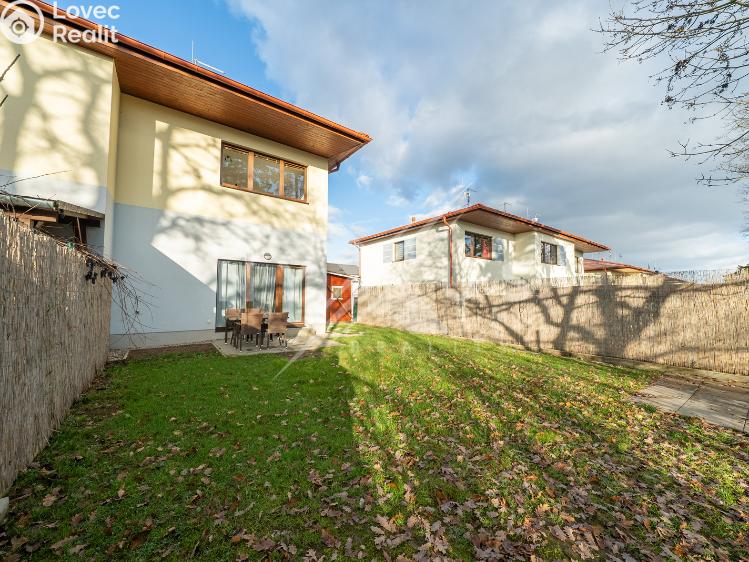 Prodej bytu 3+KK Králův Dvůr, Větrná 430 č. 20