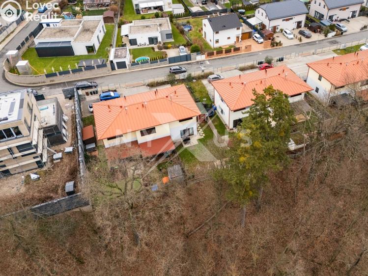 Prodej bytu 3+KK Králův Dvůr, Větrná 430 č. 26