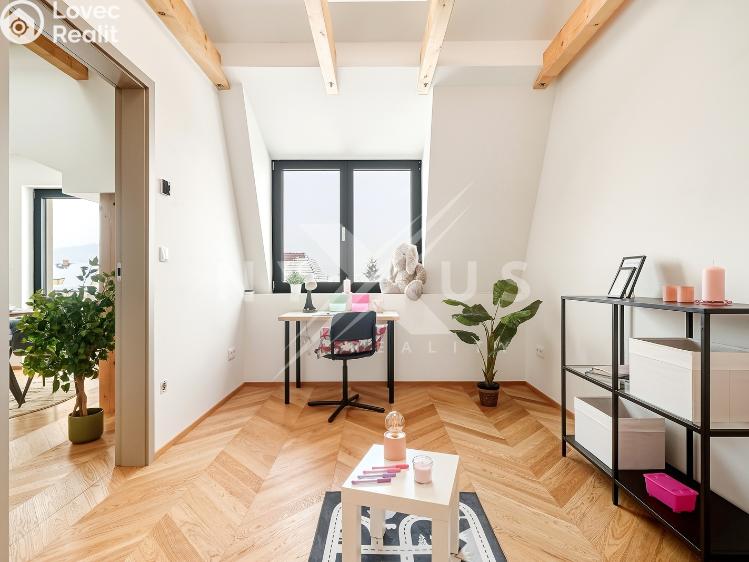 Prodej bytu 4+KK Praha, K Havlínu 722 č. 16