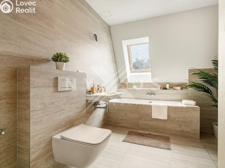 Продажа квартиры 4+KK Praha, K Havlínu 722 č. 5