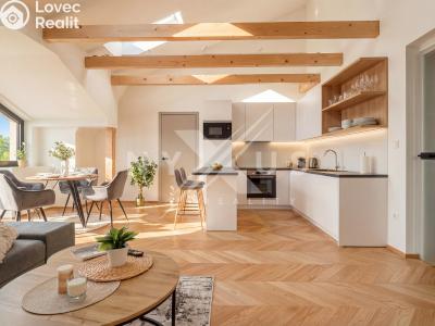 Продажа квартиры 4+KK Praha, K Havlínu 722 č. 1