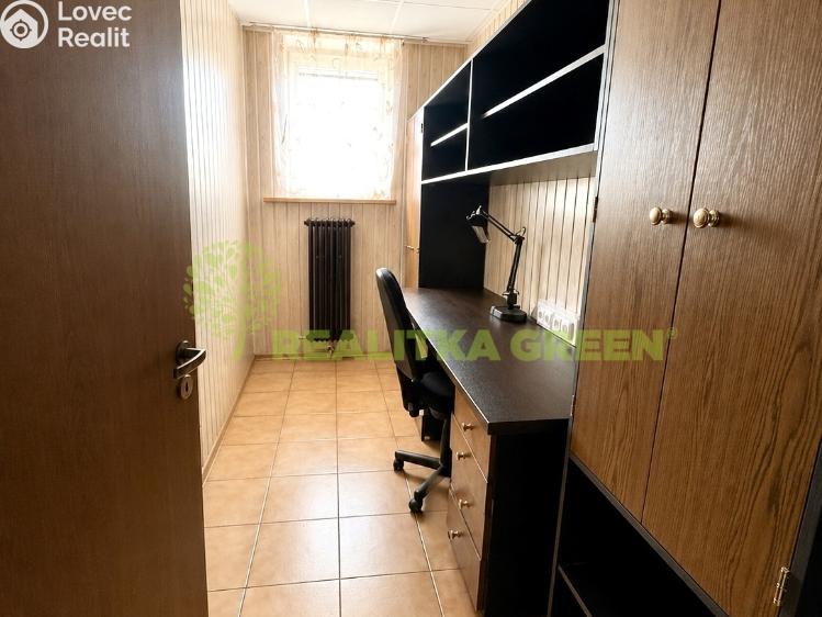 Prodej obchodního prostoru Drnovice č. 11