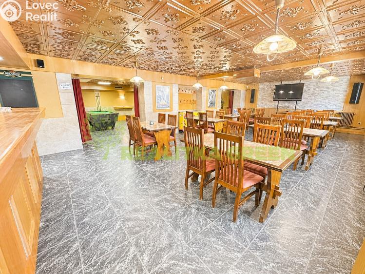 Prodej obchodního prostoru Drnovice č. 14