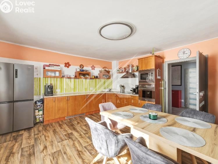 Prodej rodinného domu Ronov nad Doubravou, Spojovací 228 č. 3