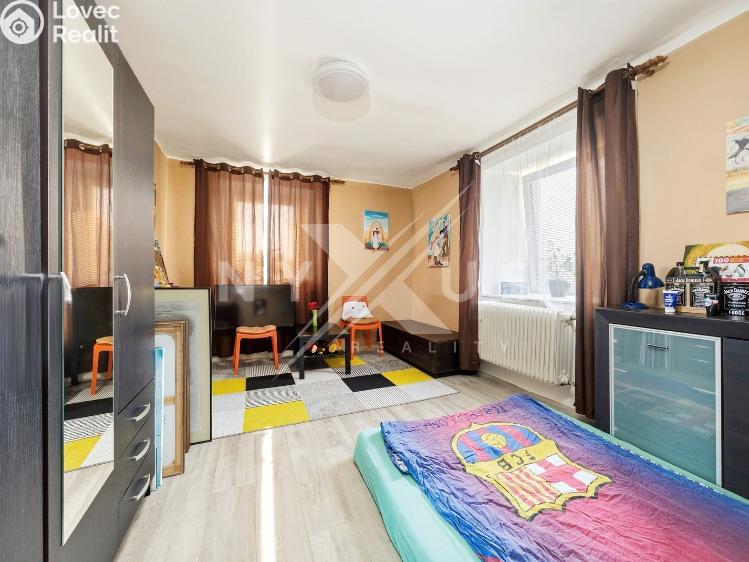 Sale hotel Ronov nad Doubravou, Spojovací 228 č. 12