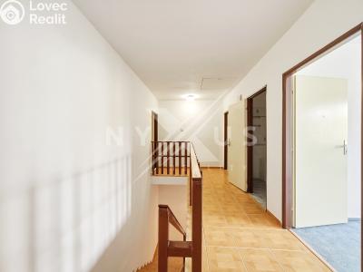 Продаж сімейного будинку Praha, Stulíková 1383 č. 16