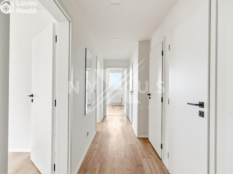 Pronájem bytu 3+KK Praha, Werichova 1145/23 č. 15