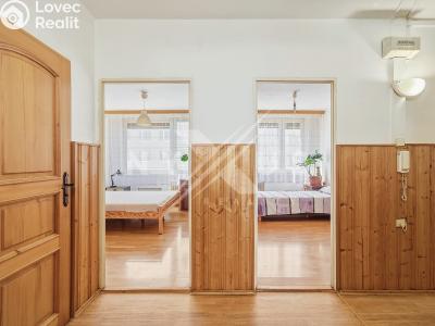 Sale apartment 5+1 Praha, Uherská 621 č. 9