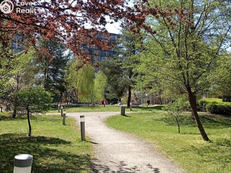 Prodej bytu 2+KK Praha č. 13