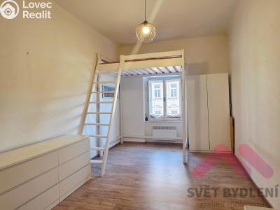 Pronájem bytu 1+KK Praha, Kodaňská č. 2