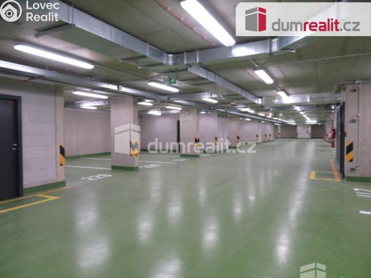 Rent garage Praha 18, Škrábkových č. 3