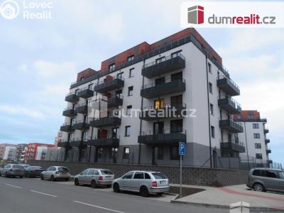 Аренда гаража Praha 18, Škrábkových č. 5