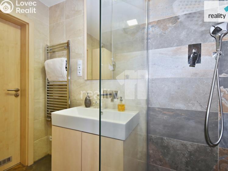 Prodej bytu 4+KK Praha 9, Nademlejnská č. 23