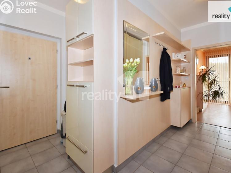 Prodej bytu 4+KK Praha 9, Nademlejnská č. 25