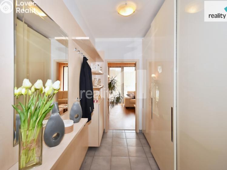 Prodej bytu 4+KK Praha 9, Nademlejnská č. 26