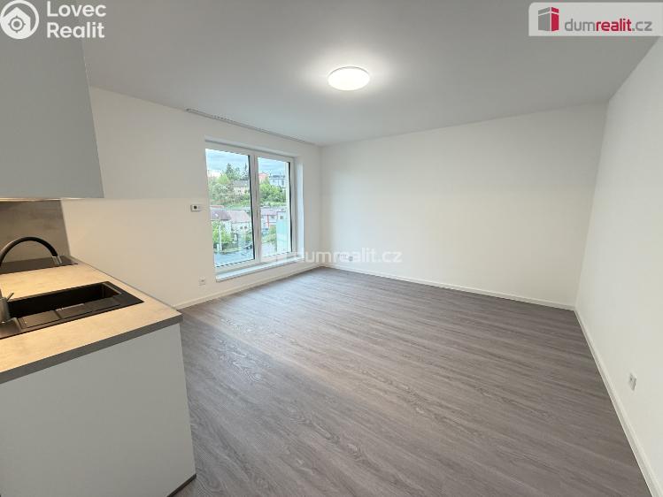 Оренда квартири 2+KK Karlovy Vary, Rolavská č. 3