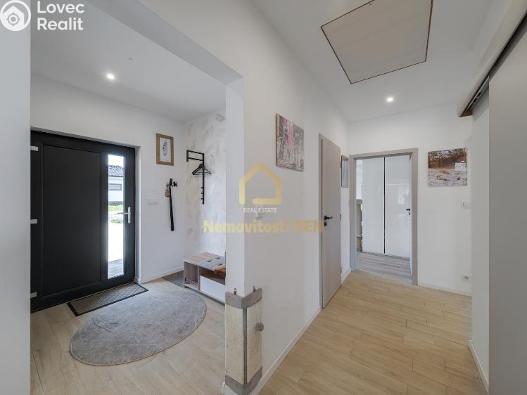 Prodej rodinného domu Šenov, Do Dědiny č. 15