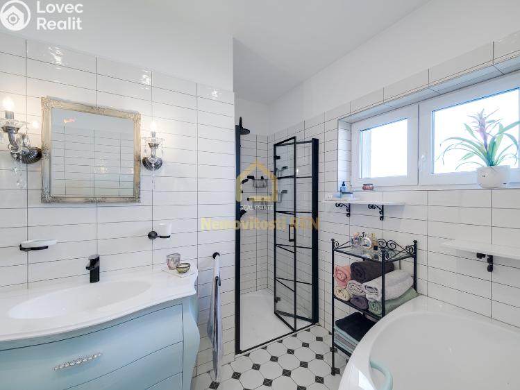 Prodej rodinného domu Šenov, Do Dědiny č. 18