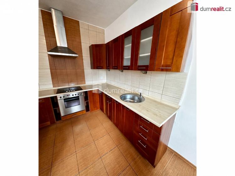 Pronájem bytu 2+1 Zlín, třída Tomáše Bati č. 2