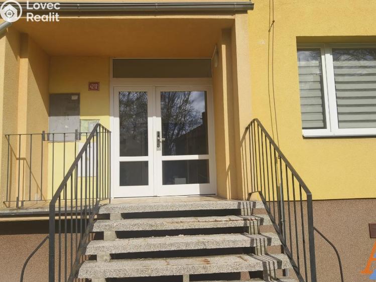 Prodej bytu 3+1 Chomutov, Tomáše ze Štítného 4212 č. 4