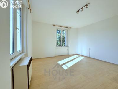 Prodej bytu 2+KK Teplice, Souběžná č. 1