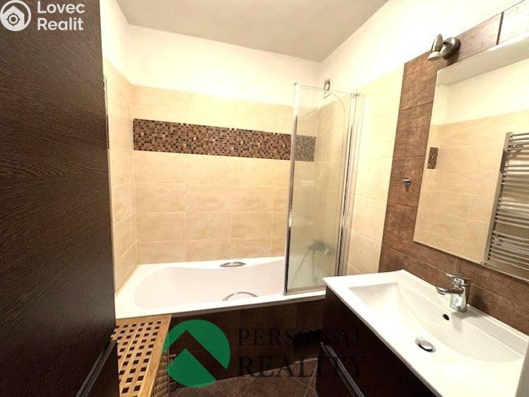 Pronájem bytu 3+KK Praha, Janovská č. 13