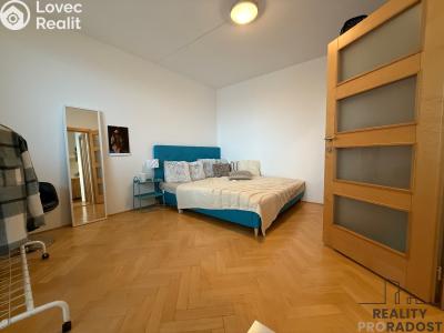 Pronájem bytu 3+1 Olomouc, Kmochova č. 2