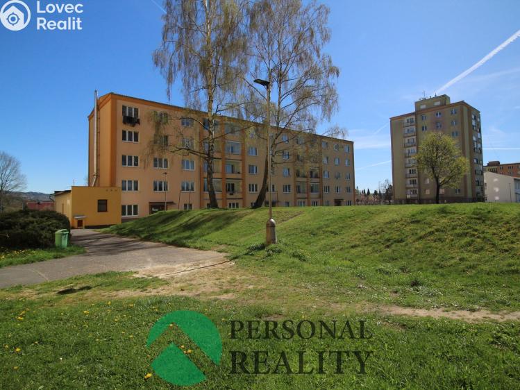 Prodej bytu 3+1 Rotava, Sídliště č. 3