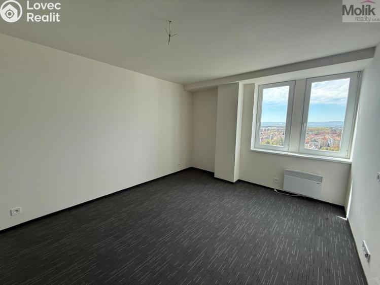 Pronájem bytu 3+KK Chomutov, Žižkovo náměstí 4796 č. 5