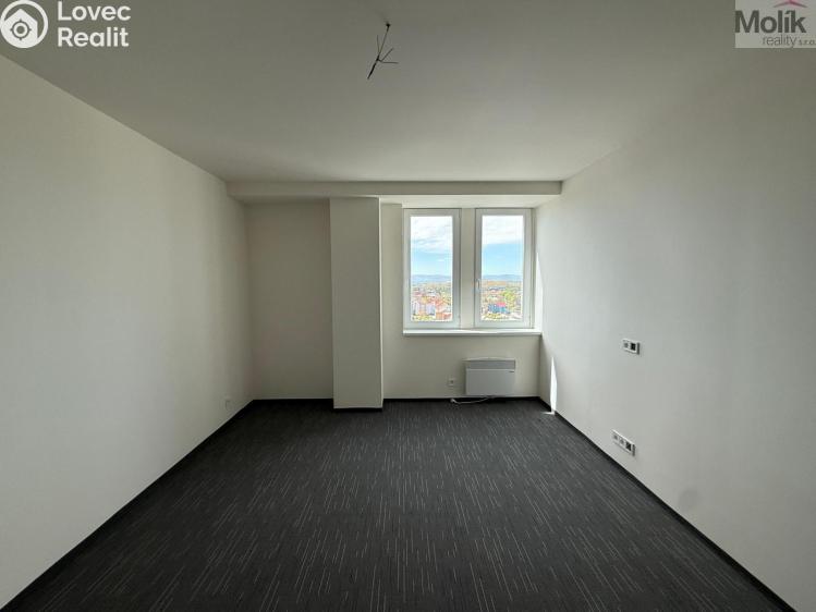 Pronájem bytu 3+KK Chomutov, Žižkovo náměstí 4796 č. 6