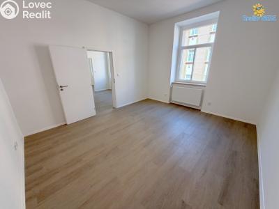 Pronájem bytu 3+KK Praha, Chelčického č. 3