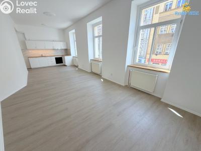 Pronájem bytu 4+KK Praha, Chelčického č. 3