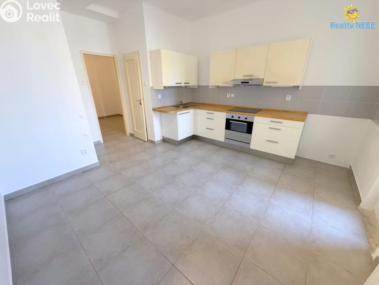 Pronájem bytu 2+1 Praha, Baranova č. 1