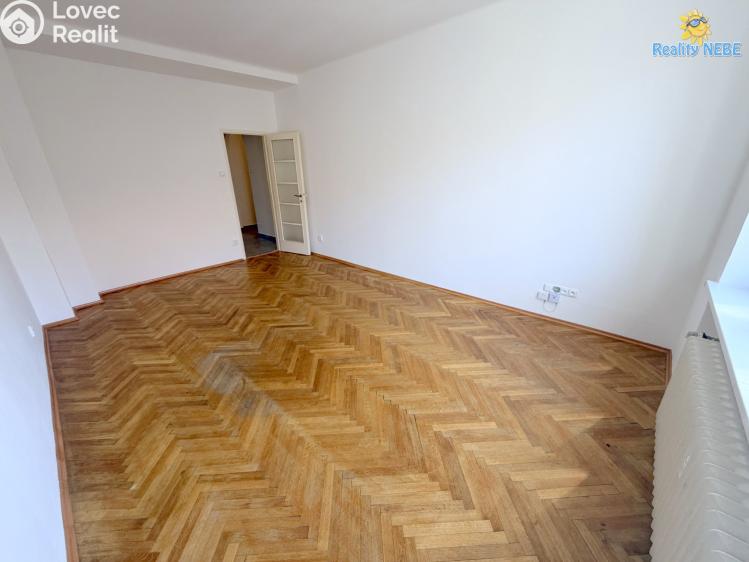 Pronájem bytu 2+1 Praha, Baranova č. 9