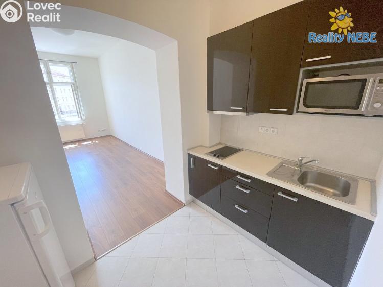 Pronájem bytu 1+KK Praha, Nuselská č. 3