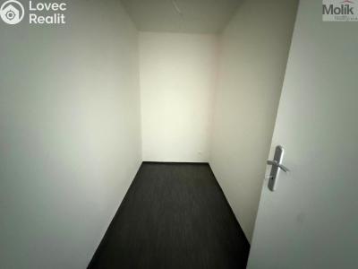 Rent apartment 3+KK Chomutov, Žižkovo náměstí 4796 č. 10