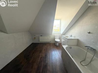 Rent apartment 2+KK Chomutov, 28. října č. 8
