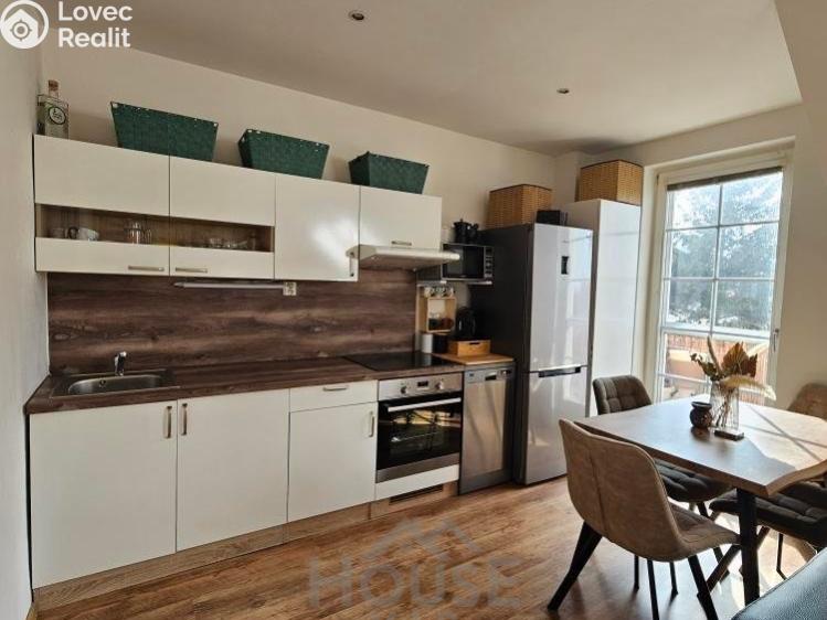 Prodej bytu 2+KK Holubice, Za Dvorem č. 3