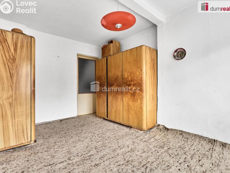 Prodej rodinného domu Plesná č. 16