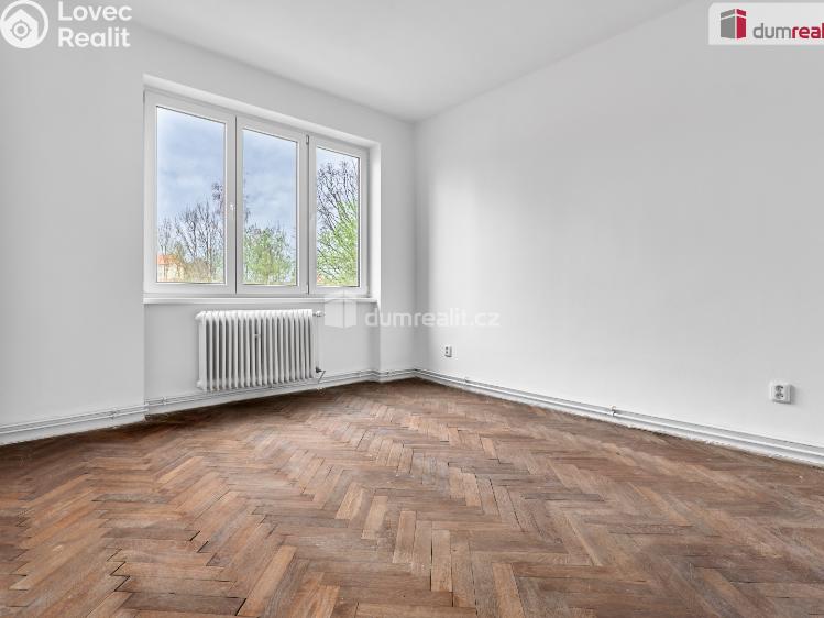 Prodej bytu 4+1 Plesná, 5. května č. 8