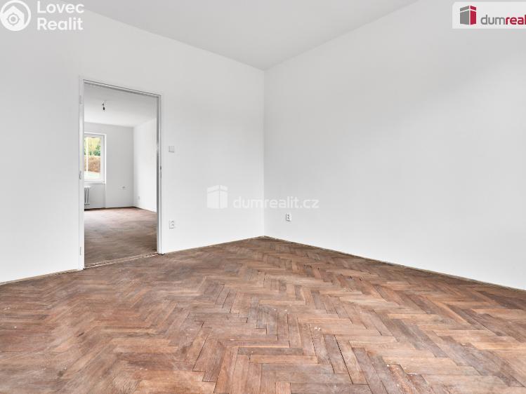 Prodej bytu 4+1 Plesná, 5. května č. 11