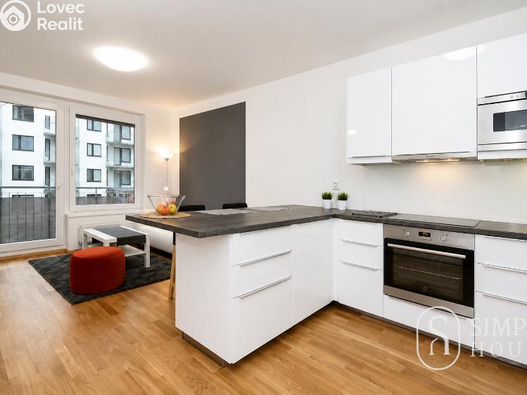 Pronájem bytu 2+KK Praha, Makedonská č. 1