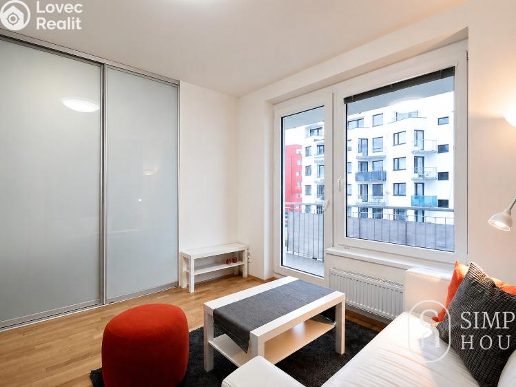 Pronájem bytu 2+KK Praha, Makedonská č. 5